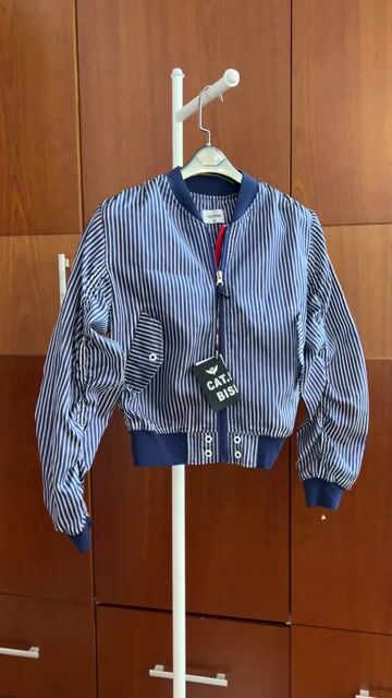 Áo khoác gió CAT.PINK Nữ Polyester XS/S. Mua bán Quần áo tại Quận 1 Tp Hồ Chí Minh được đăng bởi Stylish Bình Lưu hình 1