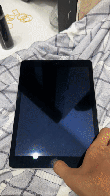Apple iPad Air 2 64GB Bạc. Mua bán Máy tính bảng tại Thành phố Thủ Dầu Một Bình Dương được đăng bởi LUZY 249 hình 1