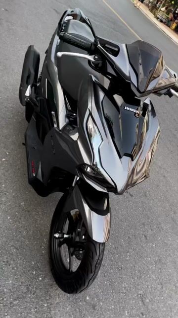 Airblade 160 Abs mẫu 2023 xám đen bstp 9chủ ít đi. Mua bán Xe máy tại Quận 11 Tp Hồ Chí Minh được đăng bởi CHUYÊN GÓP NỢ XẤU BAO ĐẬU hình 1