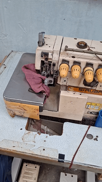 TL Máy vắt sổ Siruba 5 chỉ . Mua bán Đồ chuyên dụng, Giống nuôi trồng tại Thành phố Thủ Đức Tp Hồ Chí Minh được đăng bởi Ngân hình 1