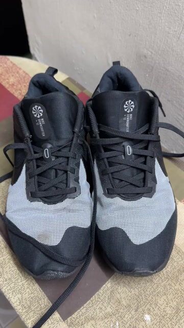 Giày  Nike Downshifter size 41. Mua bán Giày dép tại Quận Bình Thuỷ Cần Thơ được đăng bởi Thầy Tiến 2hand hình 1