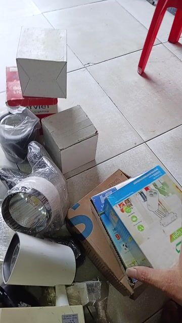 Đèn rọi ray HG LED Trắng Tiết kiệm năng lượng. Mua bán Đèn tại Quận 11 Tp Hồ Chí Minh được đăng bởi Chíthành Dương hình 1