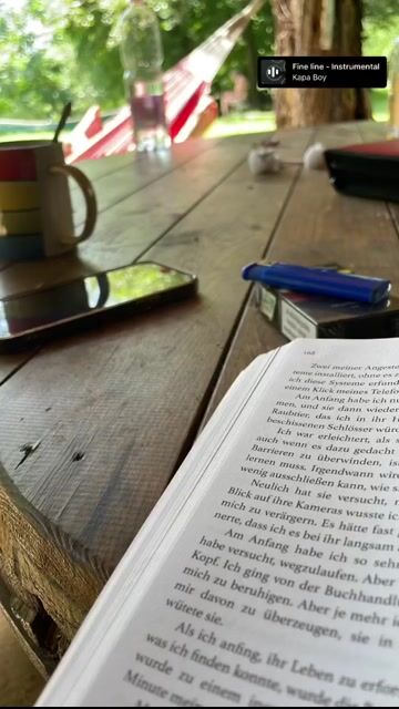 Hat mich von Anfang bis Ende komplett sprachlos gemacht.
Das Ende hat alle meine Fragen beantwortet und mich somit zufrieden gestellt und was soll man sagen ZADE überrascht einen doch immer wieder :)