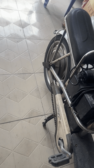 Xe đạp điện Asama Bạc Inox 50km,sài PIN. Mua bán Xe đạp tại Thành phố Thuận An Bình Dương được đăng bởi Lê Văn Long hình 1