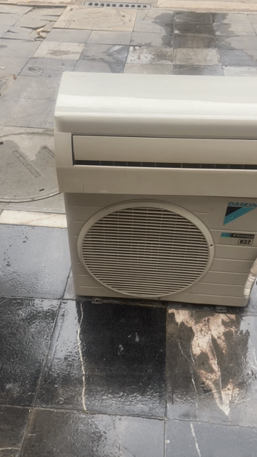 Máy lạnh Daikin 9000 BTU 2 chiều Inverter Thái Lan. Mua bán Máy lạnh, điều hoà tại Quận Hà Đông Hà Nội được đăng bởi Chaulong hình 1