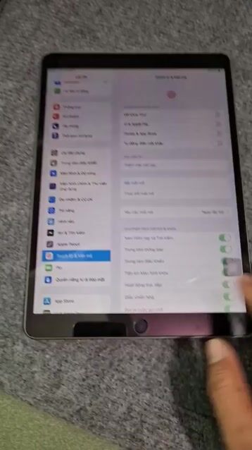 Ipad Pro 10.5in 64gb 4G full chức năng zin đẹp 99%. Mua bán Máy tính bảng tại Quận Bình Tân Tp Hồ Chí Minh được đăng bởi Việt Khánh hình 1