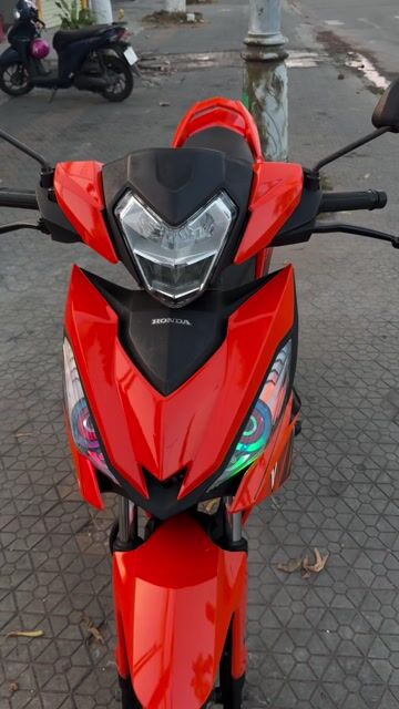 Honda Winner 150 Cam đen. Mua bán Xe máy tại Thành phố Bến Tre Bến Tre được đăng bởi Trung Tâm  hình 1