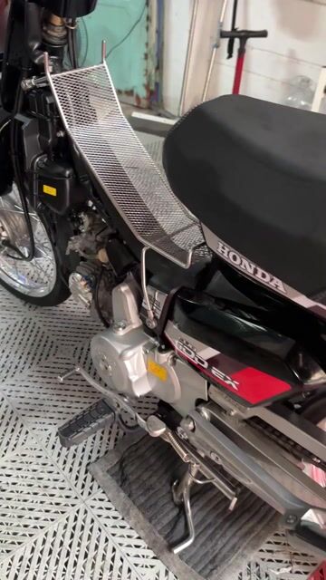 Honda Dream Super 1999 Đen Đã sử dụng. Mua bán Xe máy tại Quận Phú Nhuận Tp Hồ Chí Minh được đăng bởi Long Nguyễn hình 1