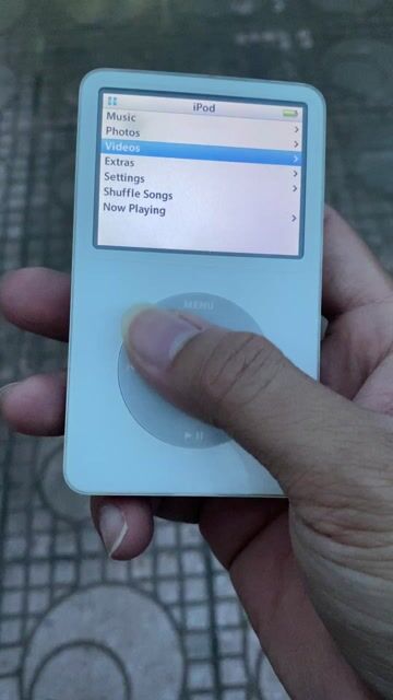 Máy nghe nhạc Apple iPod Classic 5 60GB Trắng. Mua bán Tivi, Âm thanh tại Huyện Đan Phượng Hà Nội được đăng bởi Hoàng Quốc Tín hình 1