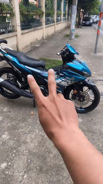 Yamaha Exciter 155 V2 ABS máy móc nguyên zinxe đẹp. Mua bán Xe máy tại Thành phố Thủ Đức Tp Hồ Chí Minh được đăng bởi Hoàng Ruby hình 1