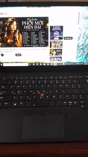 Lenovo ThinkPad X1 chip i5 thế hệ 8 8GB/256GB Đen. Mua bán Laptop tại Thành phố Thủ Đức Tp Hồ Chí Minh được đăng bởi Điều Dưỡng Bảo Mẫu Chăm Bé hình 1