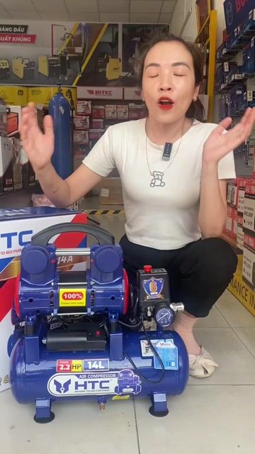 xã gấp máy nén khí mini 14 lít HTC 2,2kw. Mua bán Đồ chuyên dụng, Giống nuôi trồng tại Thành phố Pleiku Gia Lai được đăng bởi Máy Móc Nam Bình Dương hình 1