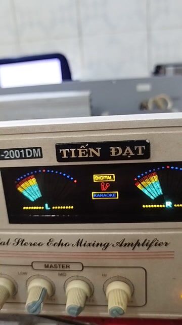 Amply Tiến Đạt AV-2001DM Vàng kem. Mua bán Tivi, Âm thanh tại Quận 8 Tp Hồ Chí Minh được đăng bởi Phước Vĩnh  hình 1