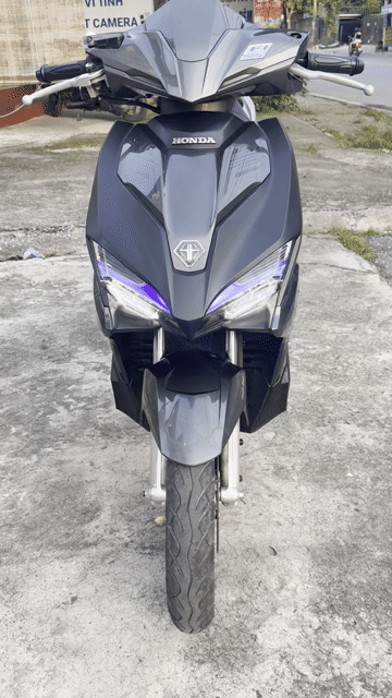 Honda Air Blade 3D 2019 Xám. Mua bán Xe máy tại Thành phố Nam Định Nam Định được đăng bởi Bảo Nhi Trần hình 1