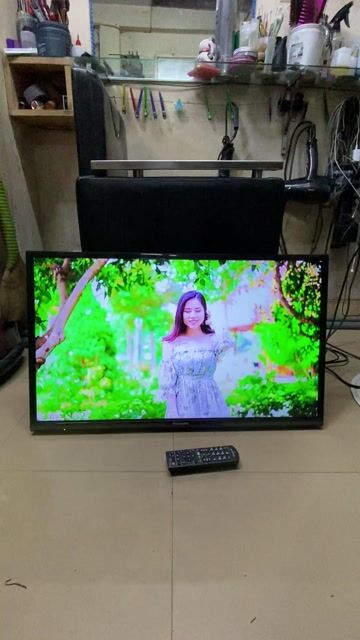 Tivi Panasonic 32 inch LED Đã sử dụng. Mua bán Tivi, Âm thanh tại Quận Thanh Xuân Hà Nội được đăng bởi Văn sỹ cắt tóc hình 1