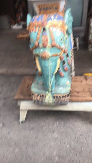 Tượng trang trí Gốm sứ Xanh ngọc. Mua bán Đồ sưu tầm, đồ cổ tại Quận 3 Tp Hồ Chí Minh được đăng bởi HoVaTen  Nghèo mua gì đt XinCamOn hình 1