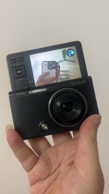 Casio Exilim EX-FC500S | Siêu zoom | Màn lật. Mua bán Máy ảnh, Máy quay tại Quận Cầu Giấy Hà Nội được đăng bởi Đỗ Kỷ hình 1