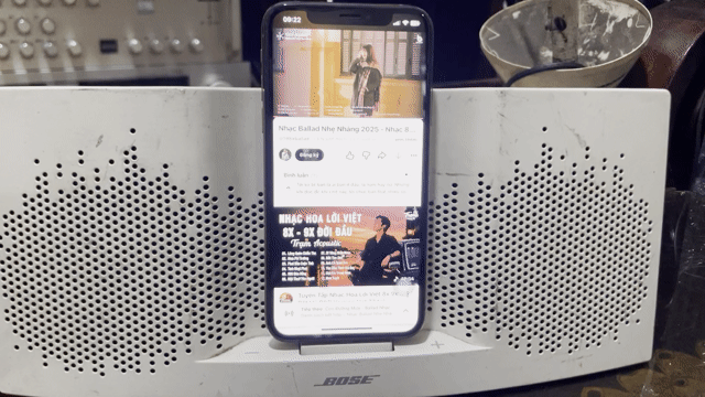 Loa di động Bose SoundDock XT Trắng Nguyên zin. Mua bán Tivi, Âm thanh tại Quận Gò Vấp Tp Hồ Chí Minh được đăng bởi Nguyễn Sơn  hình 1