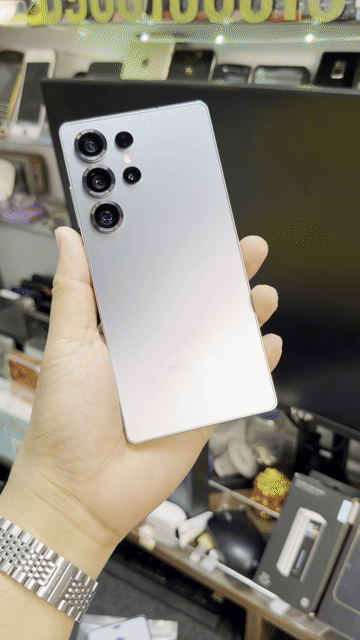 Samsung S25 Ultra 5G Titan Silverblue 99% có gl. Mua bán Điện thoại tại Thành phố Biên Hòa Đồng Nai được đăng bởi Cao Trí STMobile hình 1