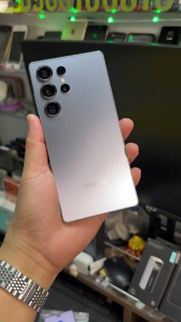 Samsung S25 Ultra 5G Titan Silverblue 99% có gl. Mua bán Điện thoại tại Thành phố Biên Hòa Đồng Nai được đăng bởi Cao Trí STMobile hình 1