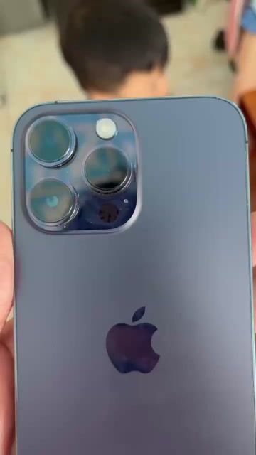 Apple iPhone 14 Pro Max Tím đẹp keng full chứcnăng. Mua bán Điện thoại tại Thị xã Bến Cát Bình Dương được đăng bởi may mắn  hình 1