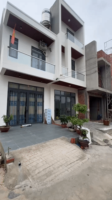 Mua bán Nhà ở Thành phố Thủ Dầu Một Bình Dương diện tích 120 m² giá 1,9 tỷ