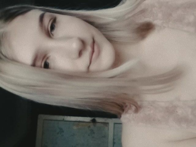 Model - Hot Kitty sexy