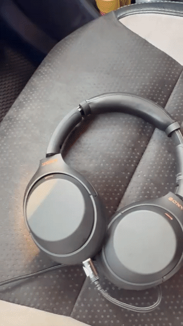 Tai nghe Sony WH-1000XM4 Đen Đã sử dụng. Mua bán Tivi, Âm thanh tại Quận 7 Tp Hồ Chí Minh được đăng bởi Qui Nguyen hình 1