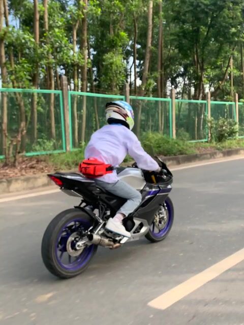Yamaha R15M 2022 Bạc Đen 10.000km. Mua bán Xe máy tại Quận Nam Từ Liêm Hà Nội được đăng bởi D18BH01 Vũ Đăng hình 1