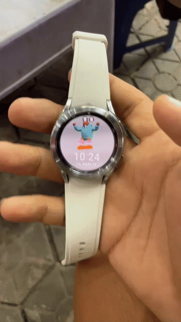 Samsung Galaxy Watch 4 Trắng Đã qua sử dụng. Mua bán Thiết bị đeo thông minh tại Huyện Hoài Đức Hà Nội được đăng bởi Trung Kiên hình 1
