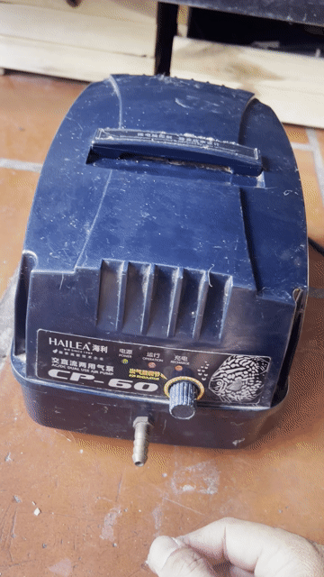 Máy sủi oxy HAILE CP-60. Mua bán Phụ kiện, Thức ăn, Dịch vụ tại Huyện Hòa Thành Tây Ninh được đăng bởi Sĩ Nguyên hình 1