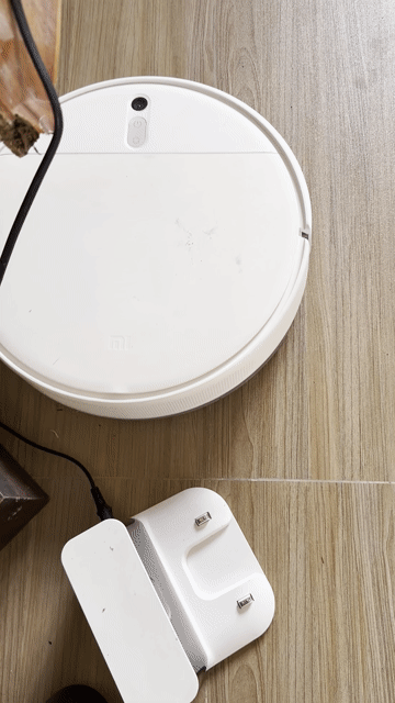 Robot hút bụi Xiaomi Trắng. Mua bán Thiết bị vệ sinh, nhà tắm tại Huyện Tiên Lãng Hải Phòng được đăng bởi Thái Lê Đào hình 1