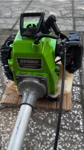 Máy cắt cỏ Kawasaki 2 thì Xanh lá Nhật Bản. Mua bán Đồ chuyên dụng, Giống nuôi trồng tại Quận Bình Thuỷ Cần Thơ được đăng bởi Hoàng hình 1