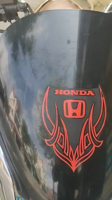 Honda PCX màu Vàng đồng. Mua bán Xe máy tại Thành phố Dĩ An Bình Dương được đăng bởi Cửa hàng xe máy Anh Khoa  hình 1