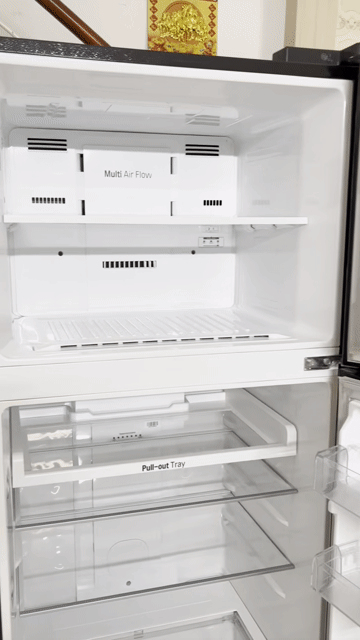 Tủ lạnh LG GN-L422GB Đen 393 Lít. Mua bán Tủ lạnh tại Quận 7 Tp Hồ Chí Minh được đăng bởi Thảo Vân Trần hình 1