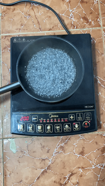 Bếp từ Midea MI-SV21DR Đen. Mua bán Bếp, lò, đồ điện nhà bếp tại Quận Hoàng Mai Hà Nội được đăng bởi Non Nước Tràng An hình 1