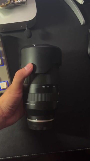 Ống kính Tamron 70-180 F2.8 Sony Đen. Mua bán Máy ảnh, Máy quay tại Quận Thanh Xuân Hà Nội được đăng bởi Pham Van Minh hình 1