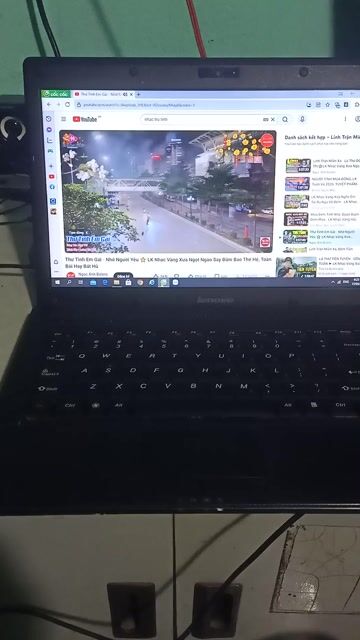Laptop Lenovo màu Đen. Mua bán Laptop tại Quận Cẩm Lệ Đà Nẵng được đăng bởi Đức vinh hình 1