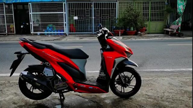 do đổi hệ gsx150  nên cần ra đi em vario 150. Mua bán Xe máy tại Huyện Thanh Bình Đồng Tháp được đăng bởi Đỗ Yên hình 1