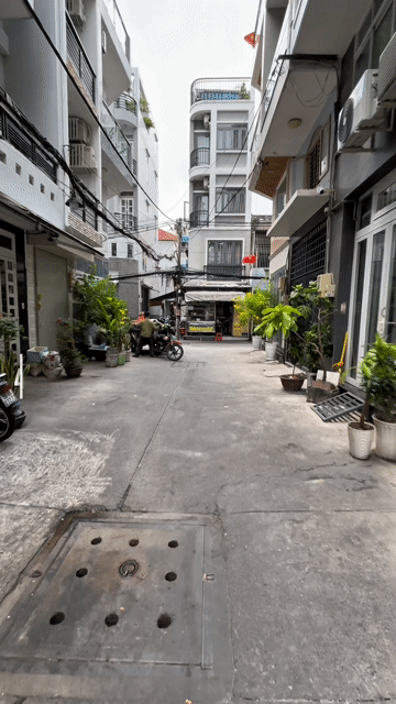 Mua bán Nhà ở Quận 10 Tp Hồ Chí Minh diện tích 41 m² giá 6,8 tỷ