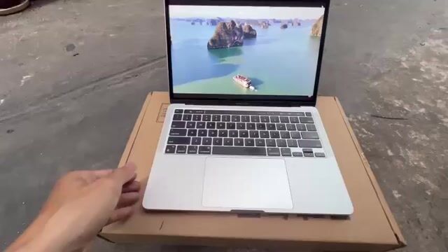 MACBOOK 13'' PRO M1 SILVER / 16G / 1TB / FULL SẠCH. Mua bán Laptop tại Quận 3 Tp Hồ Chí Minh được đăng bởi Tèo hình 1