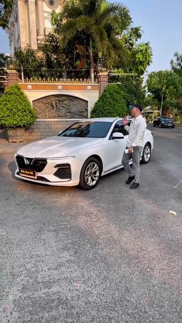 VinFast Lux A2.0 Base 2021 chính chủ odo 40k. Mua bán Ô tô tại Quận 7 Tp Hồ Chí Minh được đăng bởi Xe Cũ Hiếu CT hình 1