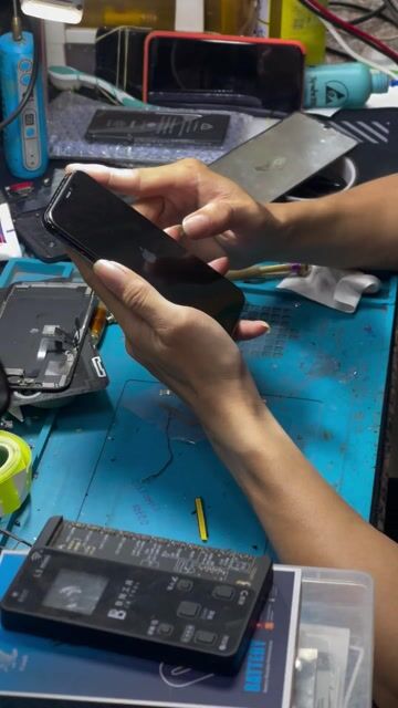 Apple iPhone 11 Pro hư main , màn vẫn ok. Mua bán Điện thoại tại Huyện Bình Chánh Tp Hồ Chí Minh được đăng bởi Lý Bảo Tài hình 1