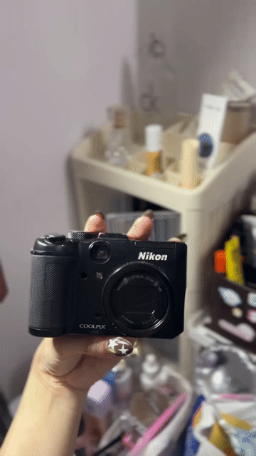 Máy ảnh Nikon Coolpix Đen màn hình lỗi. Mua bán Máy ảnh, Máy quay tại Quận Bình Tân Tp Hồ Chí Minh được đăng bởi Bảo Đỗ hình 1