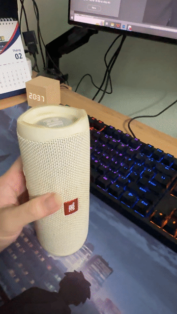 Loa Bluetooth JBL Flip 5 Trắng. Mua bán Tivi, Âm thanh tại Thành phố Vinh Nghệ An được đăng bởi Hiệp hình 1