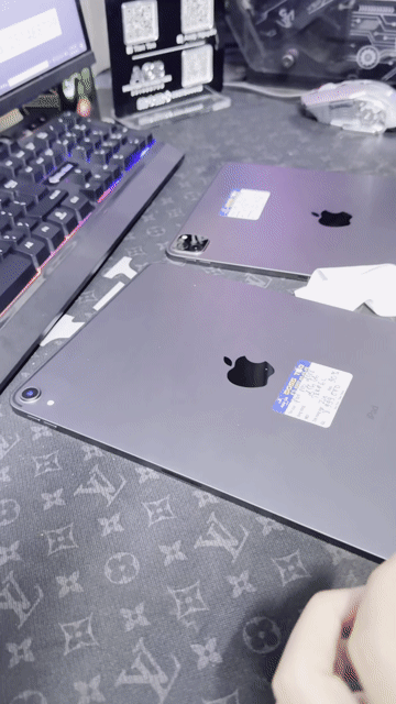 🌈 iPad Pro 2020 11" zin all đẹp 99% pin cao. Mua bán Máy tính bảng tại Thị xã Bến Cát Bình Dương được đăng bởi Boss Táo hình 1