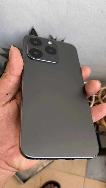 Realme 15T 5G chính hãng 12Gb/256Gbcòn bh 6 tháng. Mua bán Điện thoại tại Quận Hải Châu Đà Nẵng được đăng bởi Linh  hình 1