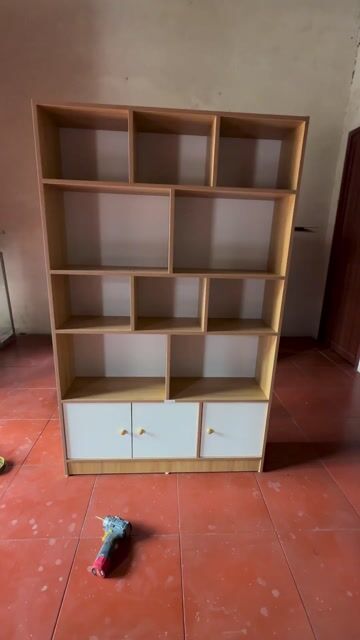 Kệ sách ván gỗ vân gỗ sáng 1m có giao lắp quanh HN. Mua bán Tủ, kệ gia đình tại Quận Thanh Xuân Hà Nội được đăng bởi MAI TRANG STORE hình 1