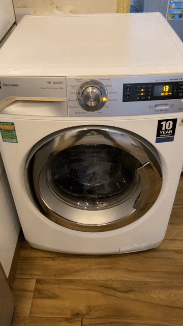 Máy giặt Electrolux 9kg inverter lồng như 10,11kg. Mua bán Máy giặt tại Quận Thanh Xuân Hà Nội được đăng bởi Ha Dung hình 1