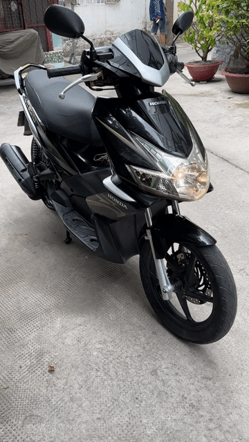 Honda Air Blade Đen. Mua bán Xe máy tại Quận Phú Nhuận Tp Hồ Chí Minh được đăng bởi Phạm thanh Trí  hình 1